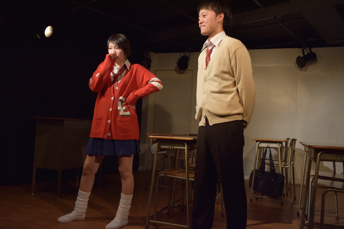 mo_acTor_84's tweet photo. ◎前説
実は熱血編の初演のみけんちゃんと前説という名の日直をさせて頂いてました😵💦
公演中のマナーを校則と言ったりという設定を採用して貰えて光栄でした😂
大好きなしおりさんと同じ役目を担えて幸せです😭💘同時に先輩の偉大さを痛感しました😢
#ルストダンク企画 #WowWowWow2 https://t.co/01GartYPbU