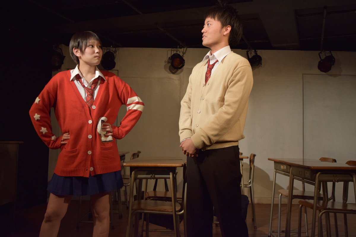 mo_acTor_84's tweet photo. ◎前説
実は熱血編の初演のみけんちゃんと前説という名の日直をさせて頂いてました😵💦
公演中のマナーを校則と言ったりという設定を採用して貰えて光栄でした😂
大好きなしおりさんと同じ役目を担えて幸せです😭💘同時に先輩の偉大さを痛感しました😢
#ルストダンク企画 #WowWowWow2 https://t.co/01GartYPbU