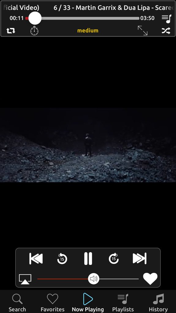 LexHoundi_xo's tweet photo. #np #goosebumps 😻 https://t.co/SO1fDXmtsL