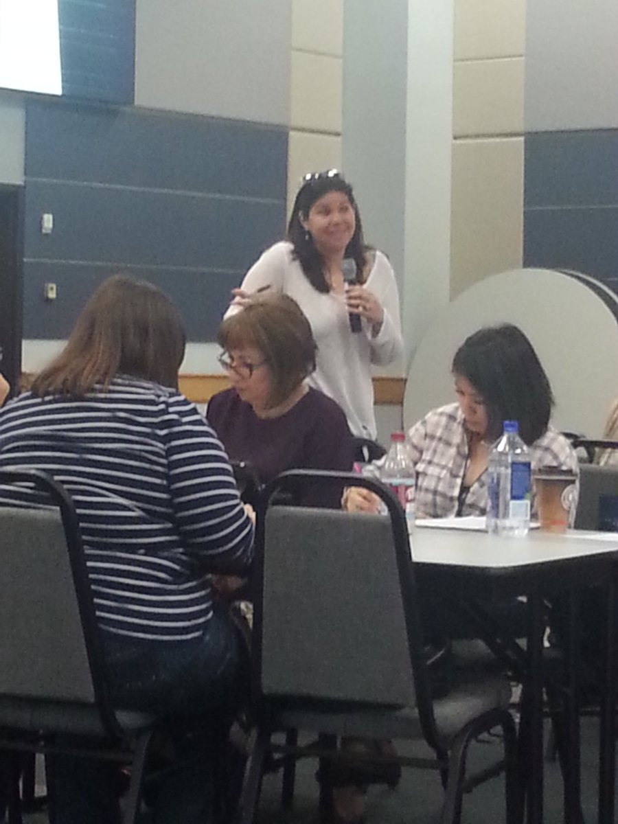 #weinkatychat @meredithalvaro
Enjoy learning about Supporting Literacy Language Leaners for our ELLs.
