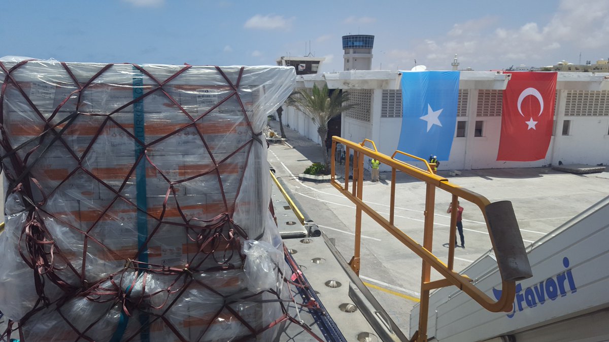 Turkish Airlines tweet media