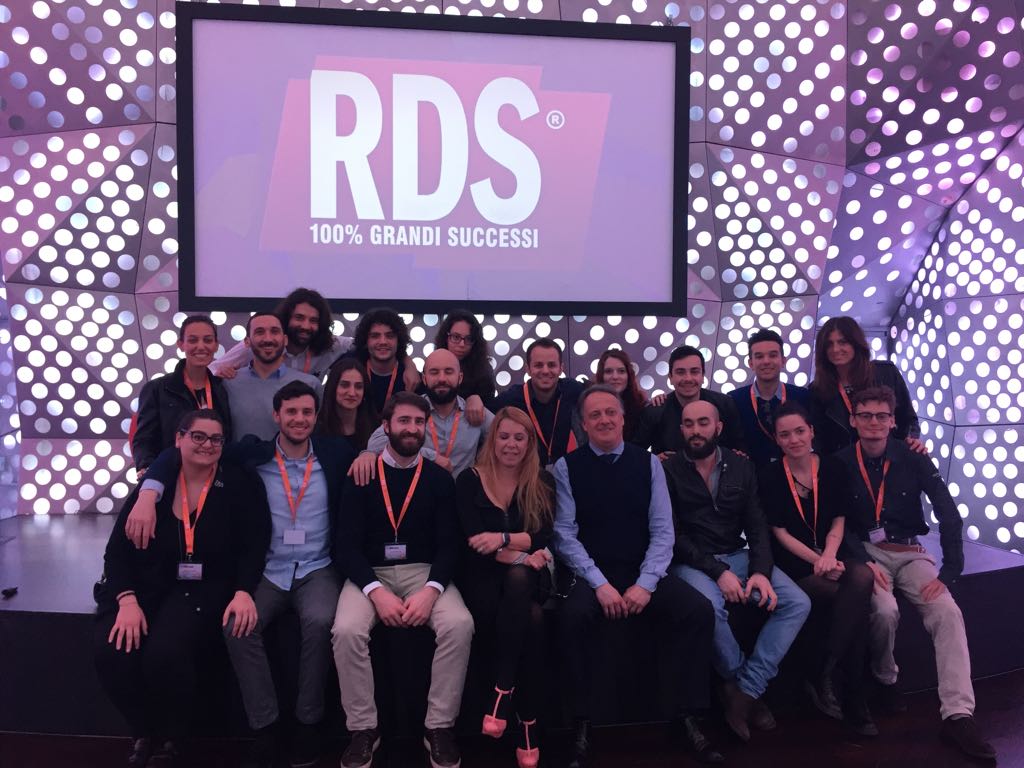 enhhseven's tweet photo. Foto dalla nostra fantastica esperienza romana. Tre giorni molto divertenti e utili, da non dimenticare! #masterradio #roma #RDS #radio24 https://t.co/nhVQ0Re4Fg
