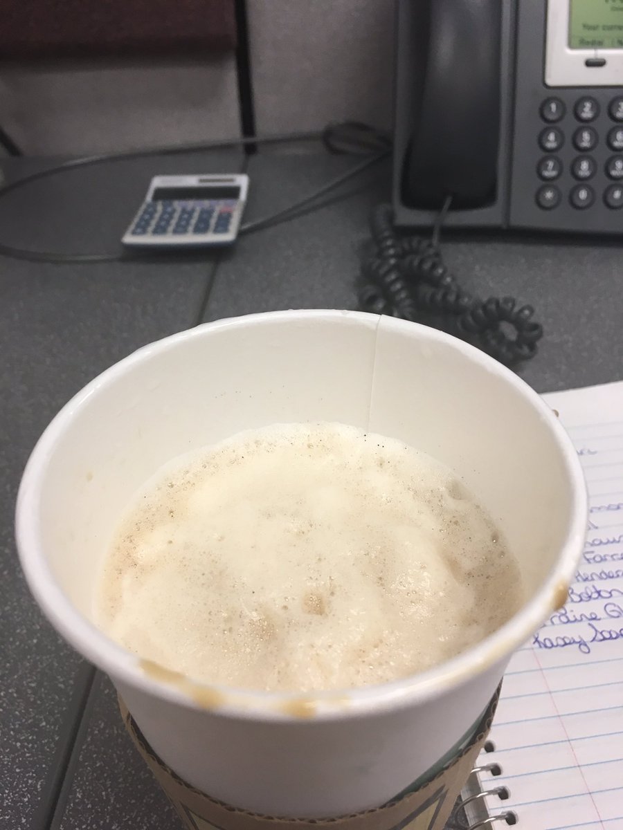 Thanks @StarbucksCanada!! I love it when there's an extra inch of room in my drink!  #whatamipayingfor? #expensiveair