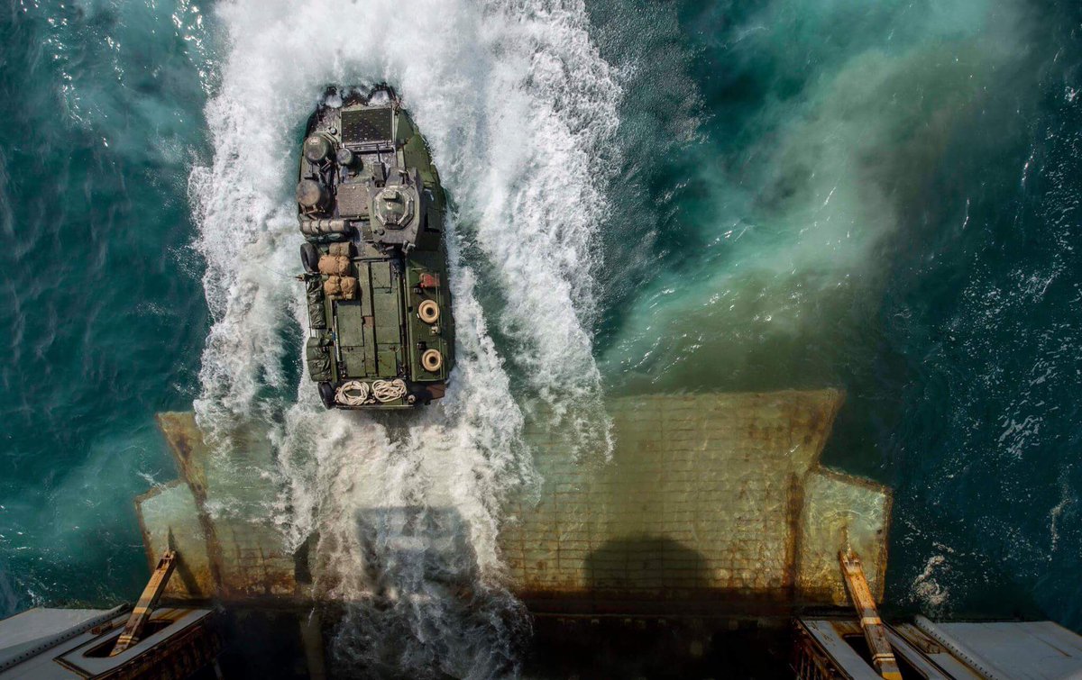LtGenBailey's tweet photo. One thing we do know from joint force perspective, @USNavy and @USMC team provides flexible and expeditionary capabilities with our amphibs. https://t.co/3FlV607RBF