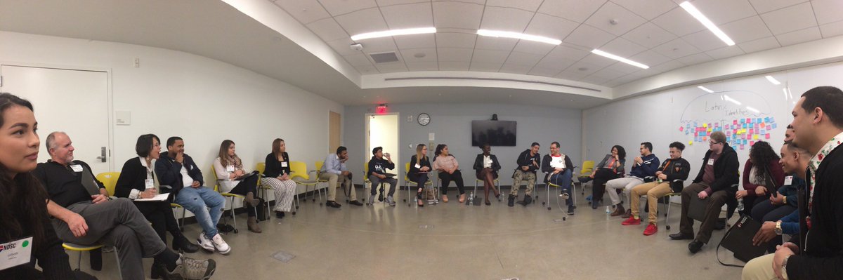 firstgenbabson's tweet image. Last Friday we were honored to host a #firstgeneration &amp;amp; #LatinX forum for the #NDSC! Huge THANK YOU for an engaging day! 😀