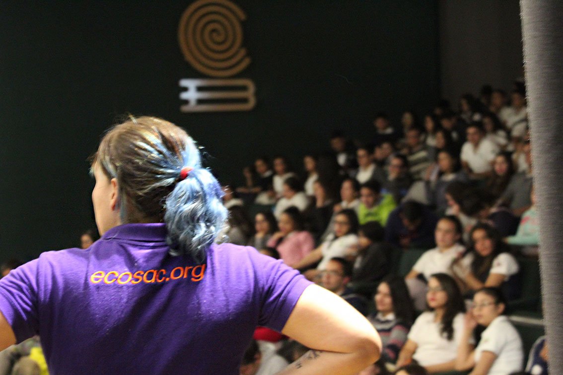 ECOSsustentable's tweet photo. Conferencia en el @COBACHIH_DG plantel 8, sobre la importancia de algunas especies de animales para las etnias del Estado de Chihuahua. https://t.co/6Xq7Ckm6gw