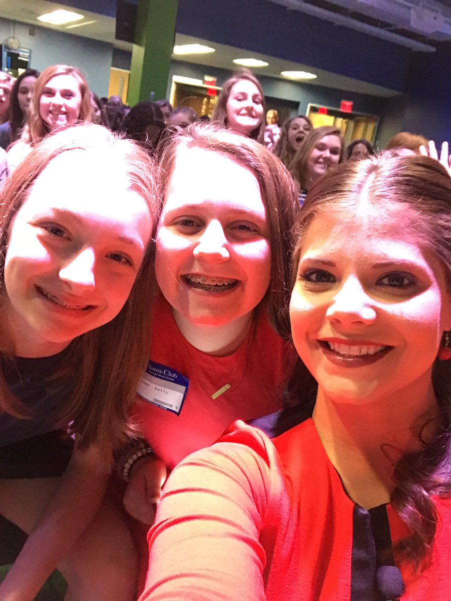 AlyssaOrange's tweet photo. Having a great time emceeing @TheFirstTeeNWA #GirlsOnCourse #TeeUpYourFuture event! #girlpower https://t.co/IfGxeQIuS6