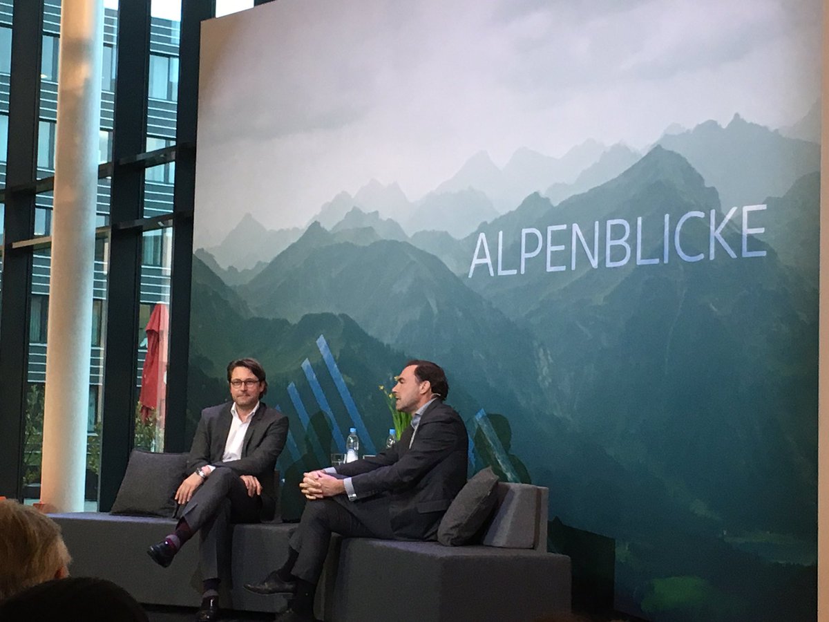 Heute spricht <a href="/CSU/">CSU</a> Generalsekretär @AndiScheuer bei <a href="/SkyDeutschland/">Sky Deutschland</a> u.a. über Wahlkampf in sozialen Netzen. #Alpenblicke