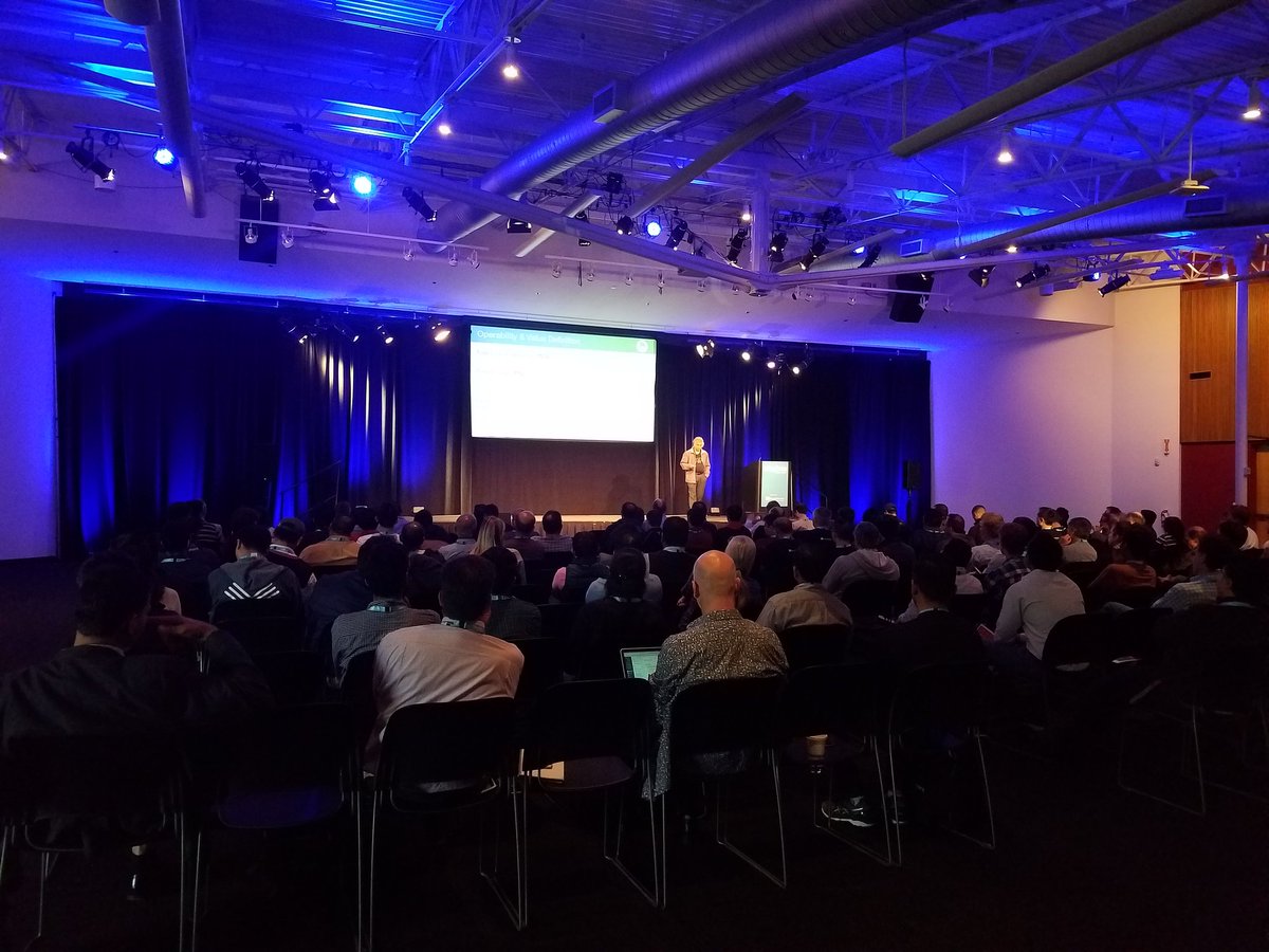 ashwinchandrap's tweet image. Amol @amolhkekre keynote talk about TCO & TTV focus for #ApacheApex in Apex big data world #ABDW17