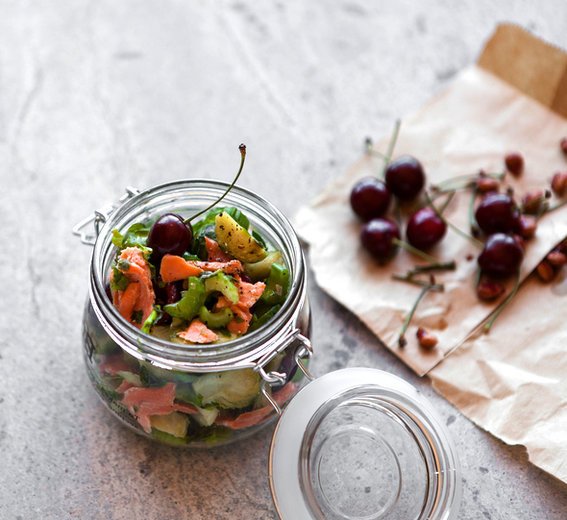 earthling_c's tweet photo. The Zero-Waste Starter Kit That Makes Green Living SO Easy https://t.co/xczAofyeCD https://t.co/XIrDkO5P0b