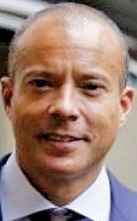 SmartWashAuto's tweet image. Genesis fashions itself as South Korea's Tesla crwd.fr/2ozDenb