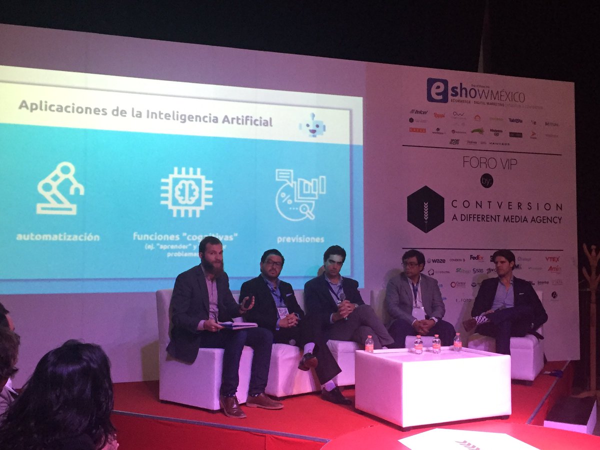 Sinestesia_lat's tweet photo. #eShowMX17 #IBMWatson, #Relativity6, #ChatGus y #Adext comparten la tendencia que marca la #InteligenciaArtificial en todos los negocios https://t.co/NmeFROkpEb
