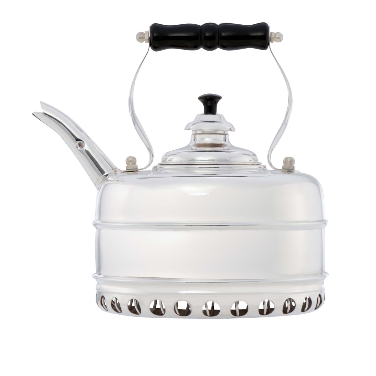 neweyandbloomer's tweet photo. The Buckingham No.2. It's all in the detail and craftsmanship passed down through five generations: https://t.co/shUOv62s6c #simplexkettle https://t.co/aoLlKyImNF