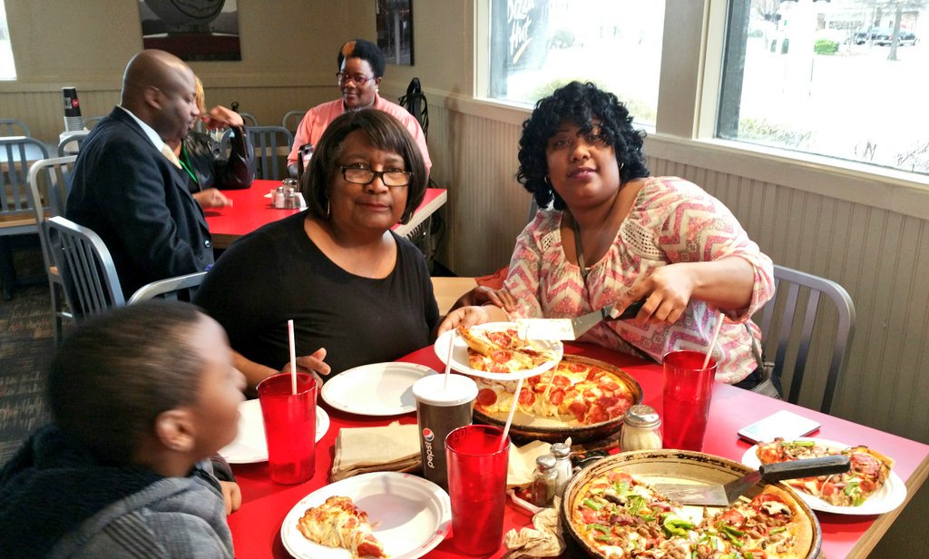 2Educ8All's tweet photo. @BrightonVA @ebracyPPS @Hargett2  Family members joined us for the Qtr 3 Reading Benchmark Celebration @ Pizza Hut last night. https://t.co/wcNPGpZESa