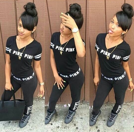 blushingbundle1's tweet photo. Style it up girl... be versatile and fun 😀😘
#virginhair#rawhair#bundles#bundledeals https://t.co/lsoY03xkbd