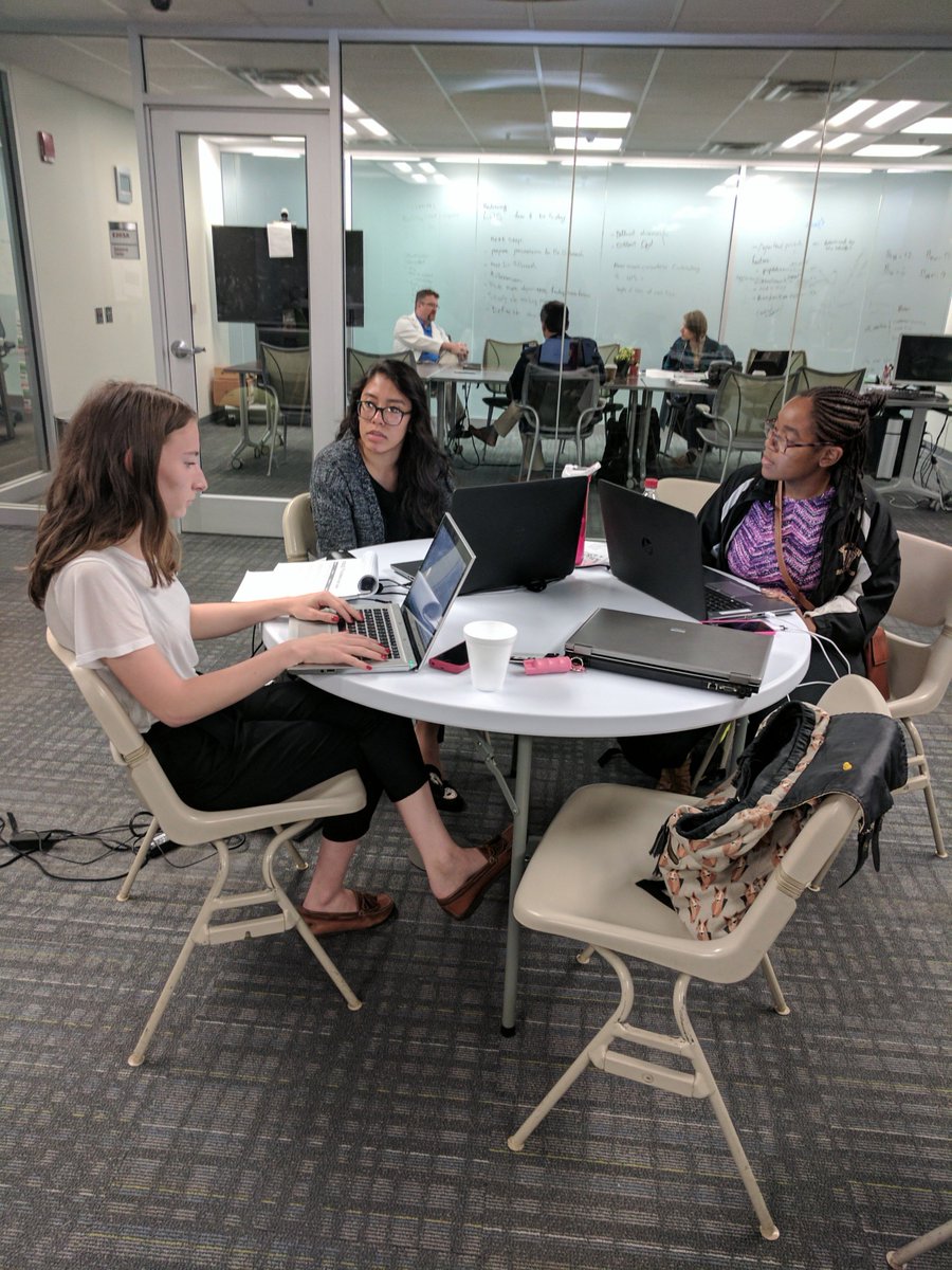 AtriumNavicent's tweet image. Students at our #Code4Care follow up! Today they&apos;re back to do a Minimal Viable Product (MVP) exercise! @MercerYou @BibbSchools #HealthTech