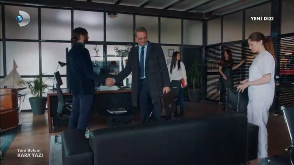 TVitrin_'s tweet photo. #Aphta şirketinde #LG Monitörler tercih ediliyor. #CurvedUltraWide @lgturkiye #KaraYazı @karayazidizisi @KanalD @DarkStoryPro @Ekranda_DTV https://t.co/ZiGBgawOYB