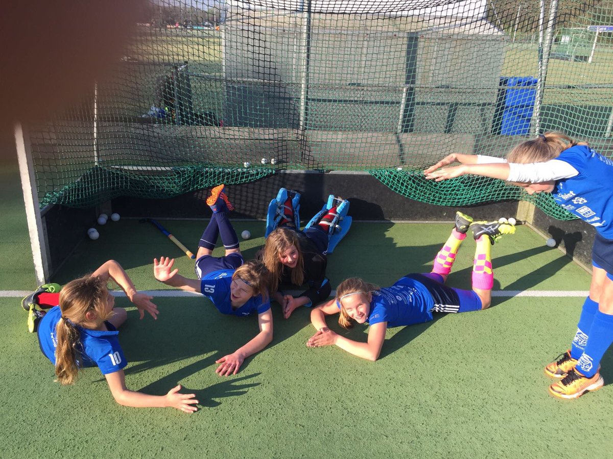 KampongMd1's tweet photo. Gisteren en vandaag weer lekker getraind! Op naar zaterdag: uit tegen Huizen MD1! #opleiden #plezier #talent 💙 https://t.co/MFqpHjhC11