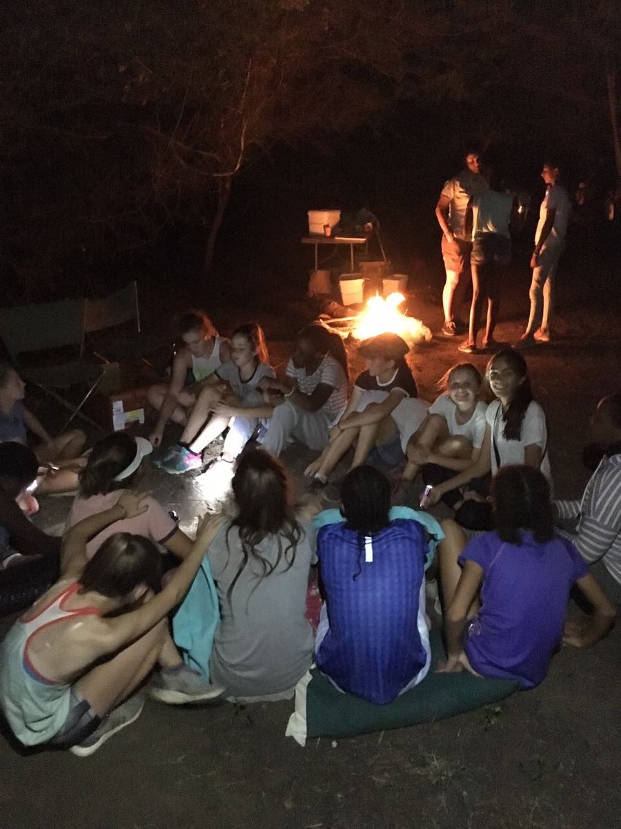 2017Redhill's tweet photo. More camping fun. #Grade7Babs https://t.co/RsqFUWZSBi