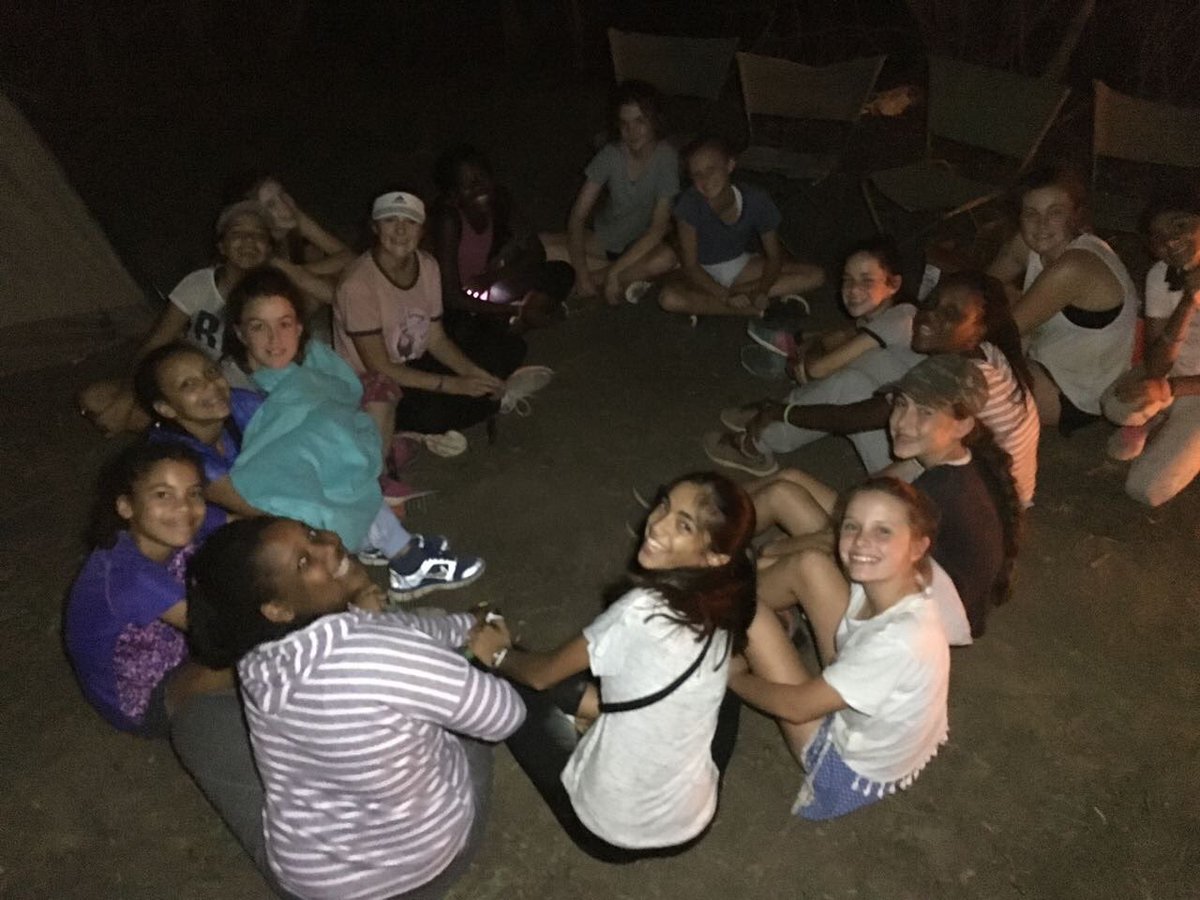 2017Redhill's tweet photo. More camping fun. #Grade7Babs https://t.co/RsqFUWZSBi