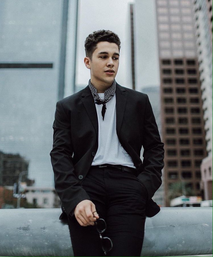 Happy Birthday Austin Mahone 