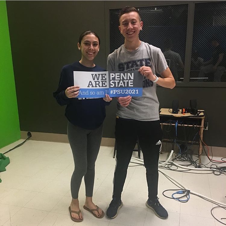 Cheltevision's tweet photo. WE ARE ⚪️🔵⚪️🔵 congrats in Hala and Antonio for committing to Penn State https://t.co/ddlV6akVmX