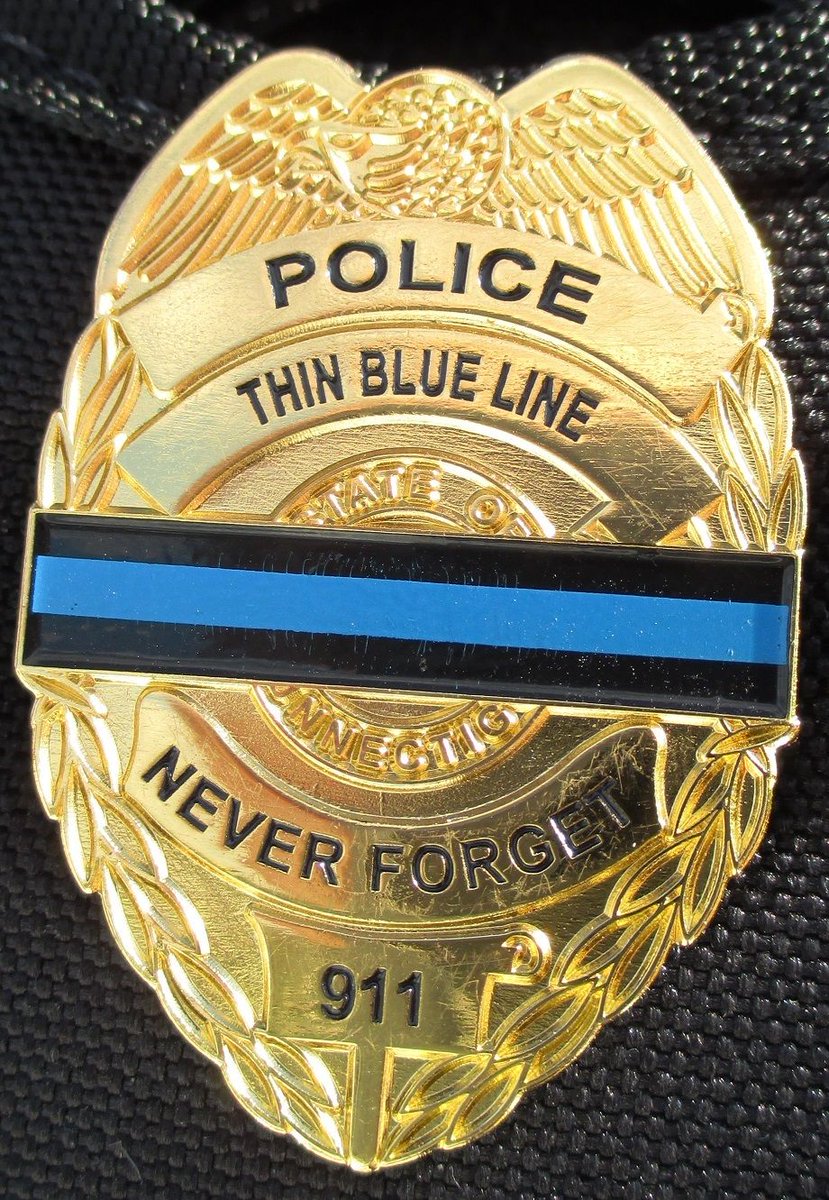 ThinBlueRedLine's tweet photo. Make sure to get your #thinblueline lapel pin on ebay before #Policeweek2017  #thinblueredline

https://t.co/7kjaw4E1eE https://t.co/JCgh4d8HZF