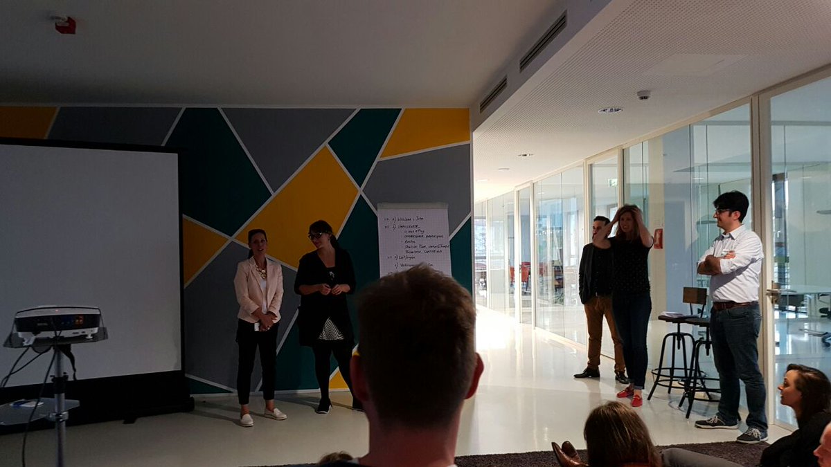 CargoSteps's tweet photo. 3. Start zero round table im Co-Work &amp; Play in #frankfurt #rheinmainrocks  #bighellocwp https://t.co/MeVAod0Aug