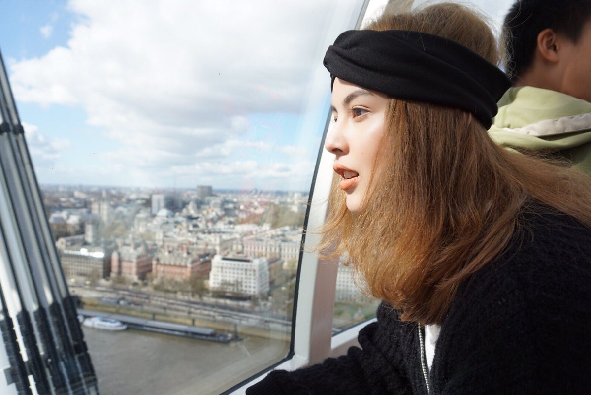 quisaitout_'s tweet photo. London, UK 🇬🇧 ตอนเด็กๆอยากมามากกก ตอนนี้ได้มาแล้วอะ ฮืออออออดีกับใจมาก #นักเรียนแลกเปลี่ยน https://t.co/SVwC6z81Ta