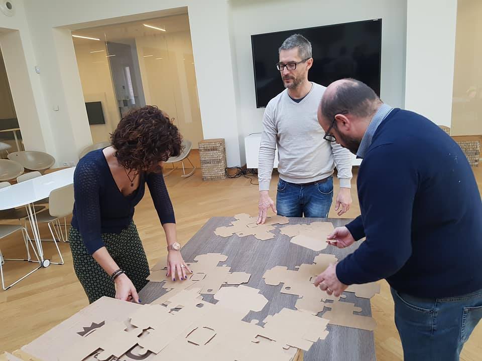 Martel_Innovate's tweet photo. Martel and Edo do everything for #creative #interactive and #participatory events  https://t.co/hEqtr5M3fm #DSIManifesto @edodoeverything https://t.co/WraGABSmOy