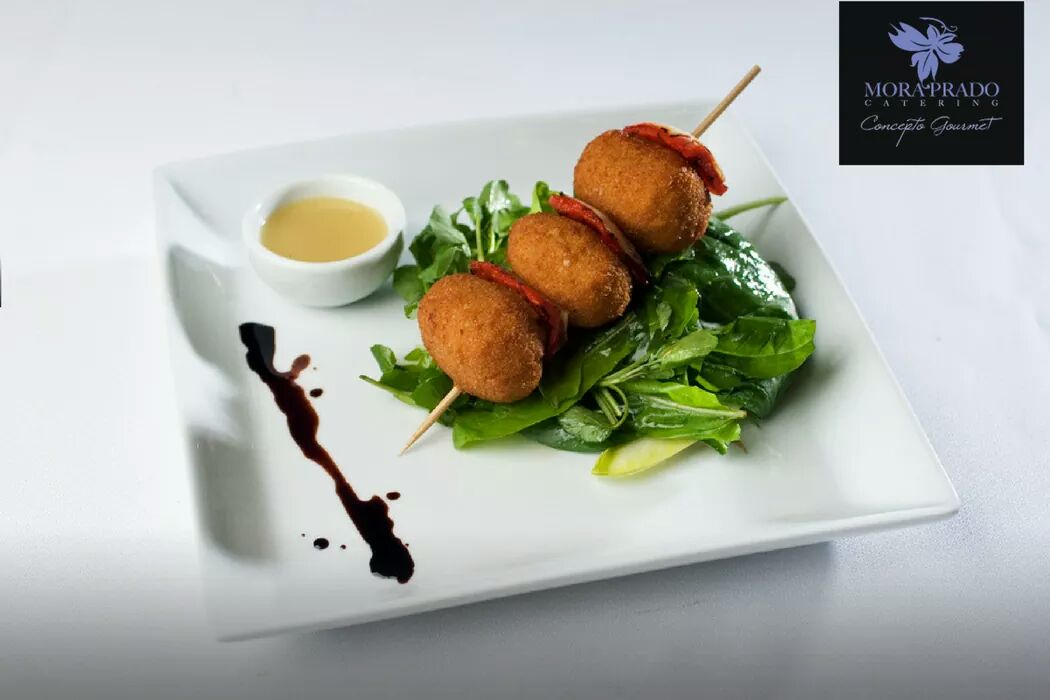 Descubrí nuestras tentadoras propuestas para el #Menú de tu evento ;) 

#Catering #Gourmet #Eventos