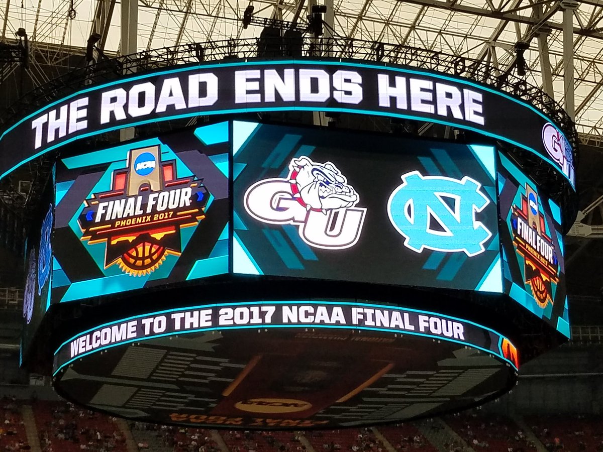 PriestLake28's tweet photo. What a blast. Loved everything about being here in Phoenix for the Final 4. https://t.co/uBpkDilGas