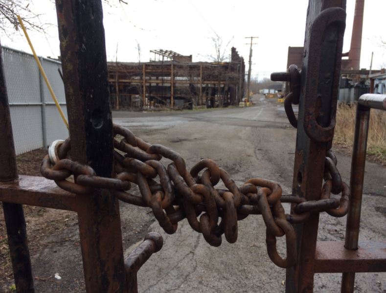 WGRZ's tweet photo. The mother of the teen who has been on trial in connection to the massive #Lockportfire speaks with @PrevalWGRZ: https://t.co/7yw5r9ichw https://t.co/ZvKK9u5Tvx