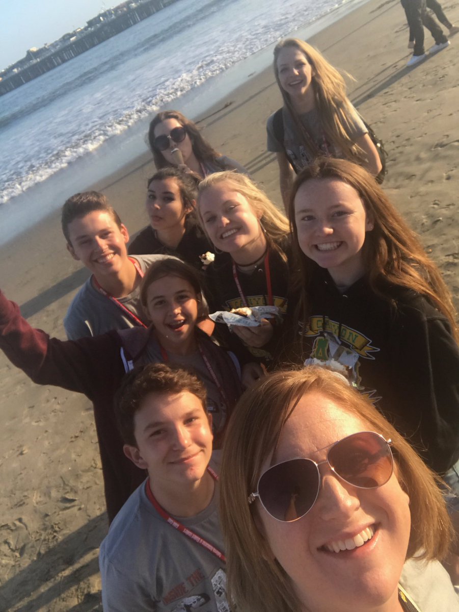 IMAVAJACKSON's tweet photo. words cannot even describe how much fun I had this weekend, I'm so blessed to have met and heard from from so many amazing leaders #CASL2017 https://t.co/MmbpYhrq02