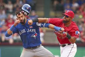 tombo4309's tweet photo. @MLB This is my favorite Rougned Odor moment: https://t.co/gxWQPeuRe8