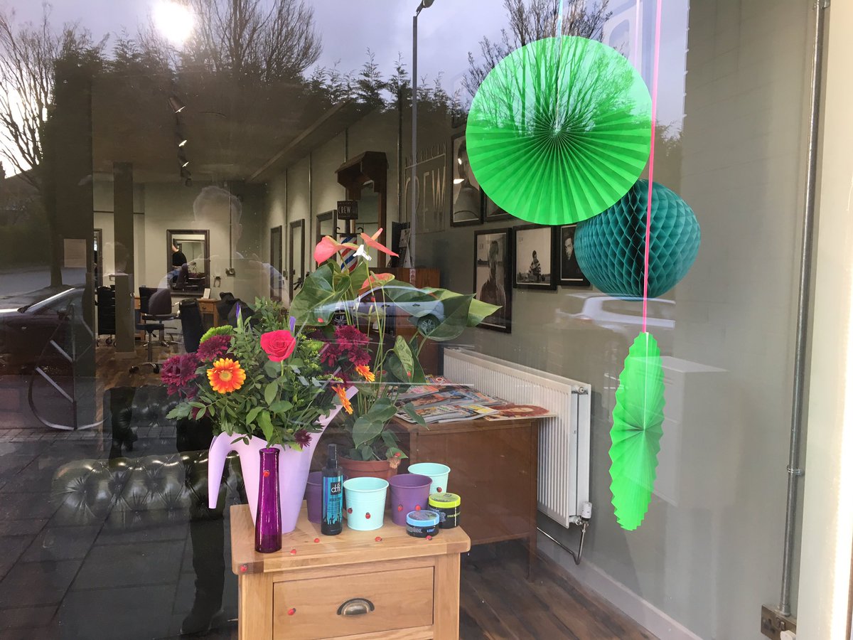 HairCarlin's tweet photo. @chrisspirit84 @siobhanmcguigan @JerryLangDJ do you like our window #springsprong #NorthBelfastHour #windys https://t.co/sR0Fx22O1G