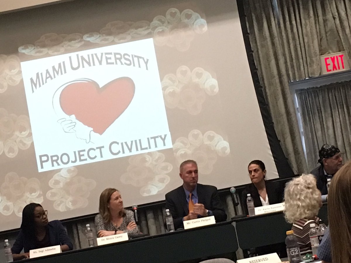 kris10taylor223's tweet photo. @MiamiRegionals @ProjectCivility Panel this evening. Makes this 3rd campus today! Looking forward to the discussion. #civility #matters https://t.co/cMGmHTsHh9