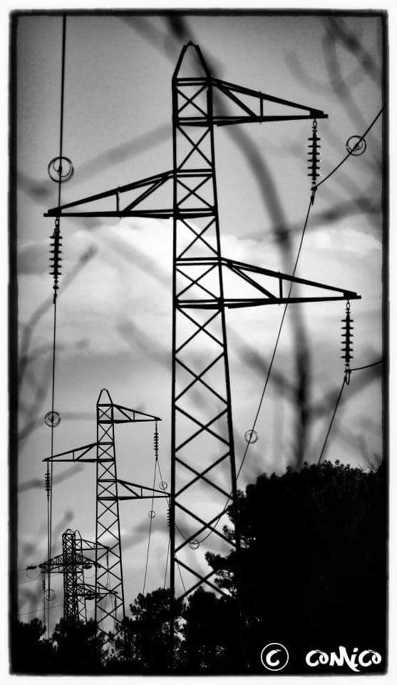 ComicoTweet's tweet image. Comico_foto #Black #White #Sarthe #France @sarthefr @sarthemagfr @lemainelibre @OuestFrance72 @mavillelemans @Electricite