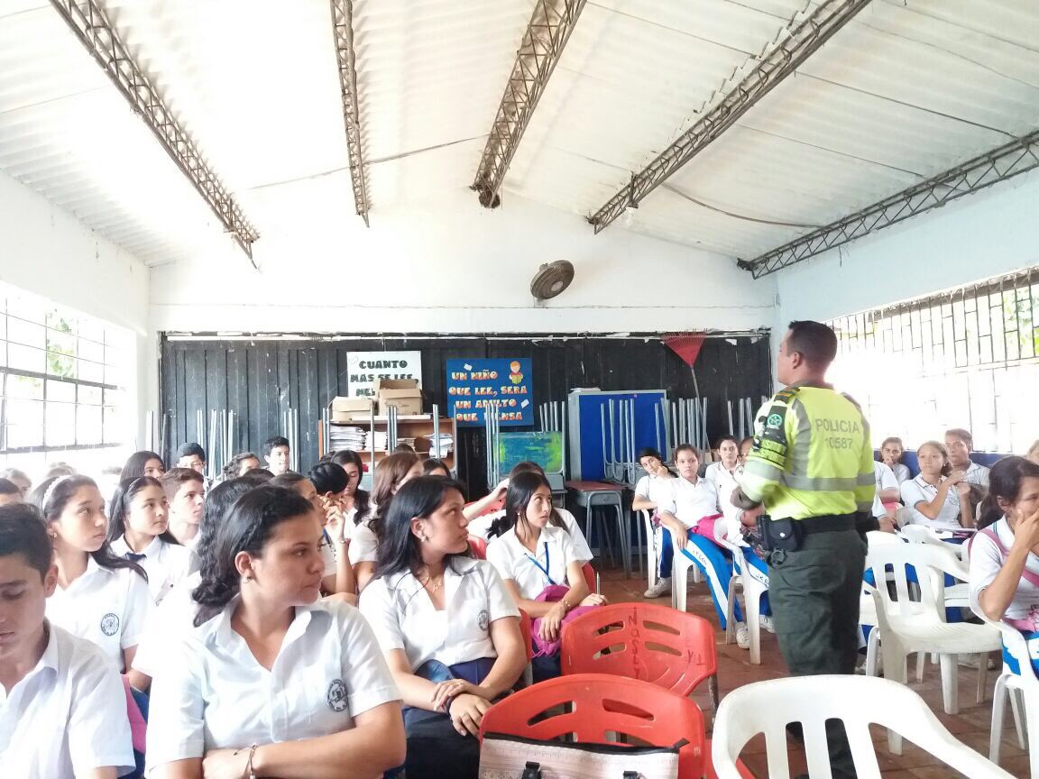PoliciaVillavo tweet picture
