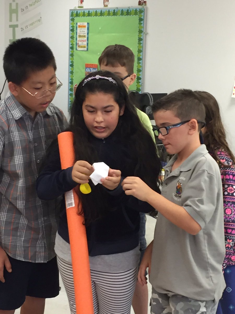 MrsBerlatsky's tweet photo. Hungry Hippos FSA Math Review #growing strong #peacelove3rd #verdeway #useyournoodle https://t.co/0SscLLIPwA