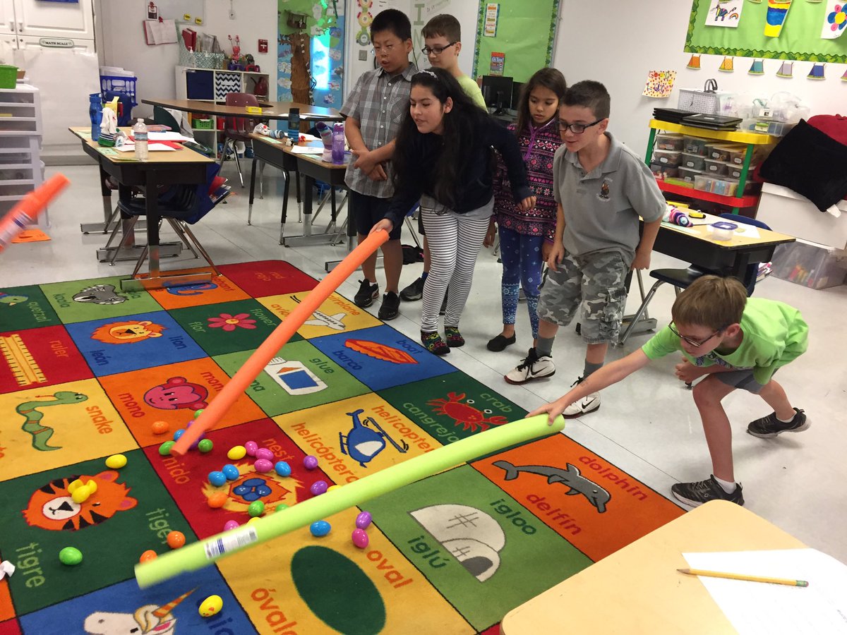 MrsBerlatsky's tweet photo. Hungry Hippos FSA Math Review #growing strong #peacelove3rd #verdeway #useyournoodle https://t.co/0SscLLIPwA