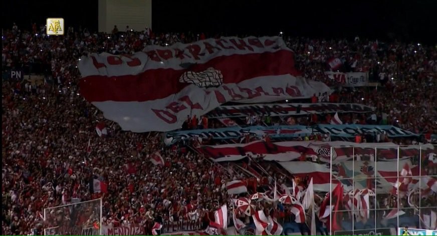 Taconeta_tw's tweet photo. La gente de River en el Estadio Malvinas Argentinas, de Mendoza. https://t.co/SMhYm6T8Eg