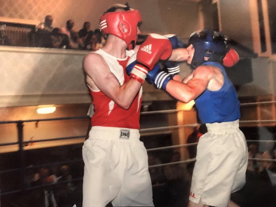 TeamJonesBoxing's tweet image. Throwback to boxing in Edinburgh for the GBs against a tough leggy scot around 8 years ago.🇬🇧 #amateur #boxing 🥊