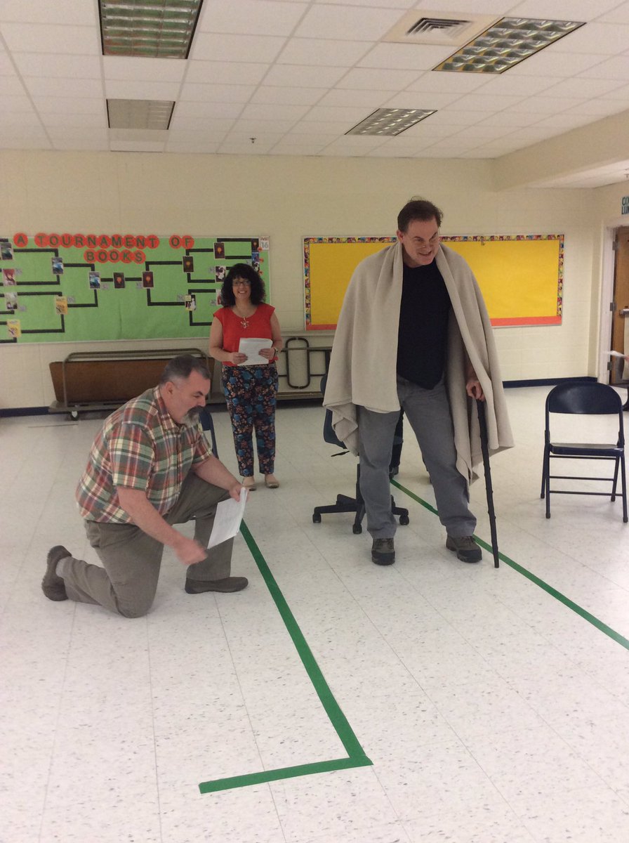 MrsMay9's tweet photo. Teachers are getting ready for our Dullsville play on Friday, 4/28. Come see us! https://t.co/5QjeUPkTuw