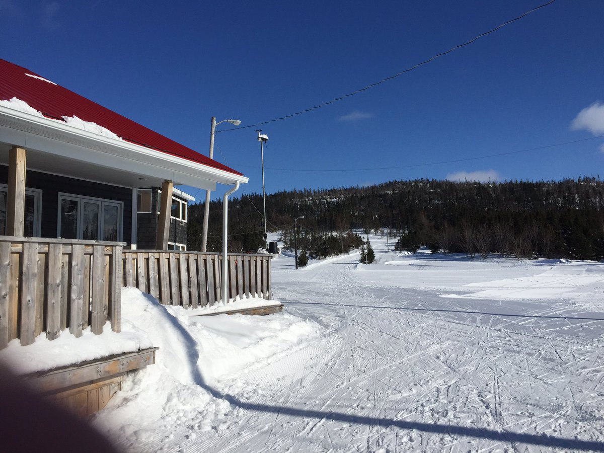 BMDtrails's tweet photo. The skiing is still amazing at BMD & don't forget Marble Pass holders get 25% off ski passes! Get your snowfix! #gobmd https://t.co/InFPZy9IDs