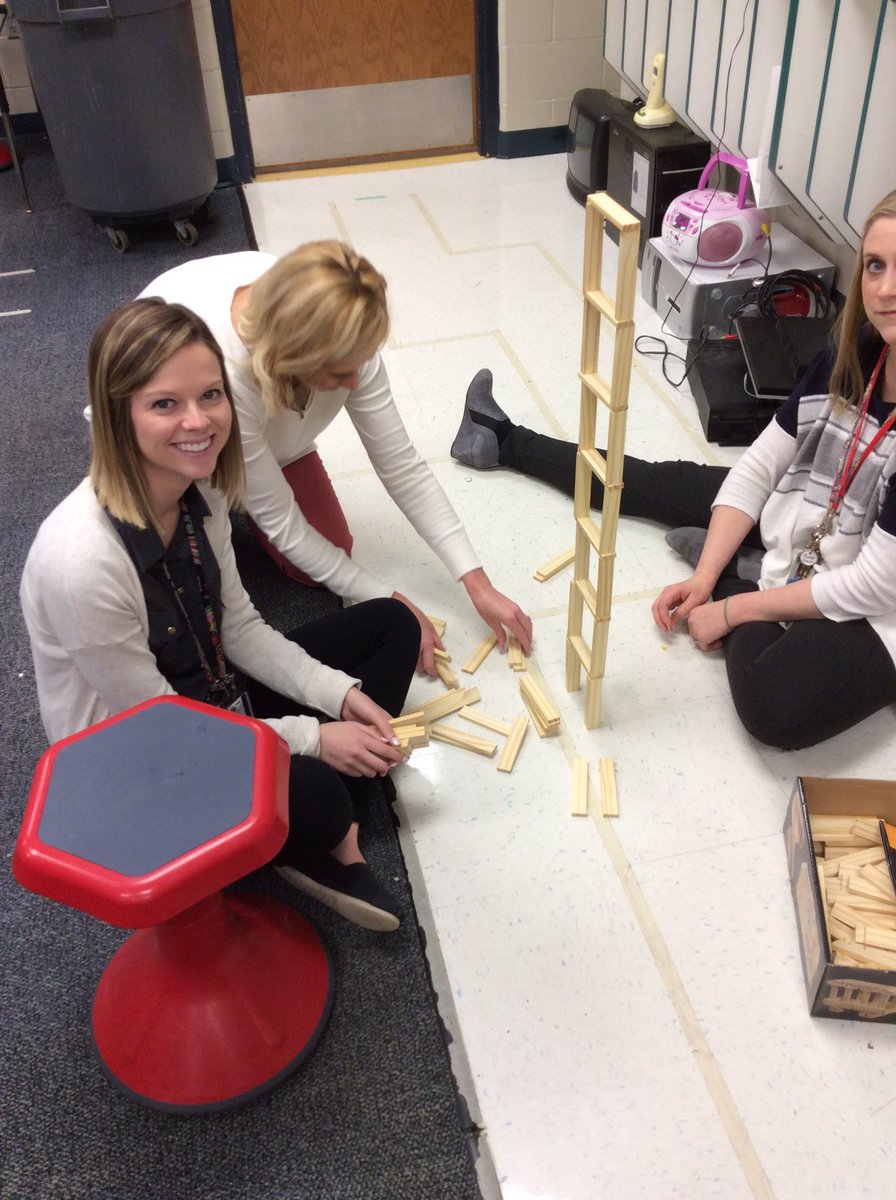 MrsPrinds512's tweet photo. @SMSD_Corinth @wrrocheSMSD #crmakes https://t.co/5zaqoWGLdi