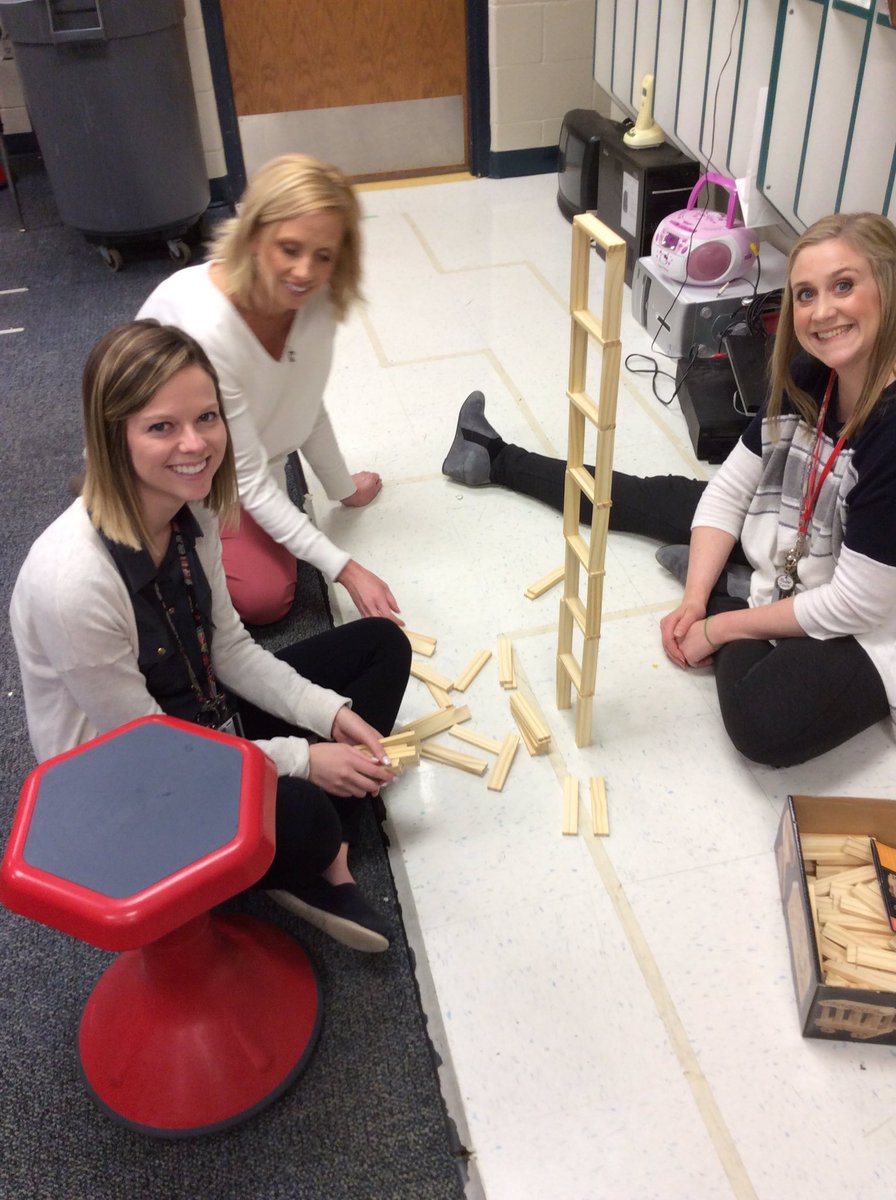 MrsPrinds512's tweet photo. @SMSD_Corinth @wrrocheSMSD #crmakes https://t.co/5zaqoWGLdi