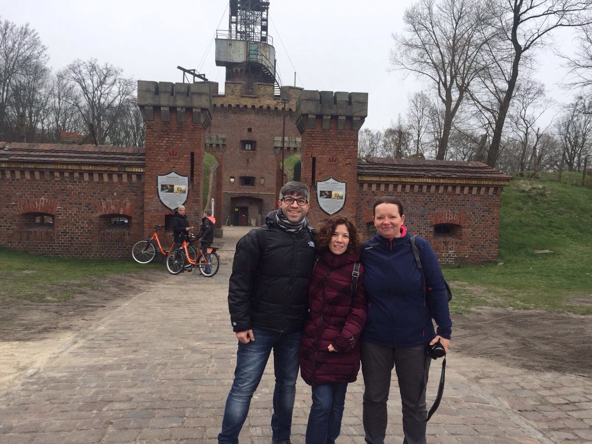vmartinezlop1's tweet photo. A pesar del tiempo¡qué día tan  maravilloso hemos tenido!Despite the weather,what a wonderful day wehad!@ceodelibes@EUErasmusPlus@CFPIdiomas https://t.co/WF1YdmYhUy