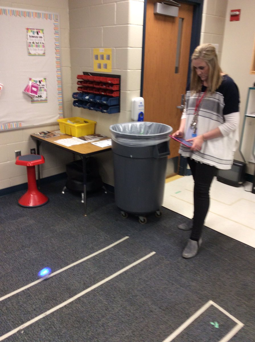 MrsPrinds512's tweet photo. @SMSD_Corinth @wrrocheSMSD #crmakes https://t.co/BnNEeONAZp