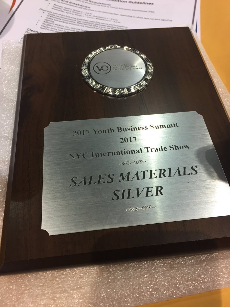 MK_VEI's tweet photo. Congrats to Graphics and Sales (special shoutout to Patrick for making it all happen) for bringing home our first plaque of the #2017ybs https://t.co/Pc7gOL4KGn